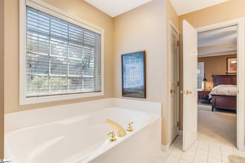 10 Wrenwood Ct, Greer, SC 29651 photo 20