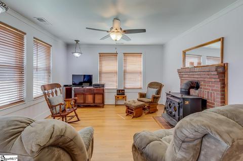 10460 Augusta Rd, Pelzer, SC 29669 photo 7