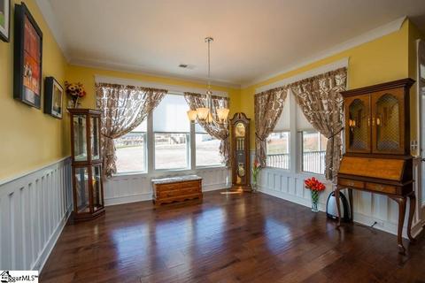 14 Novelty Dr, Greer, SC 29651 photo 9