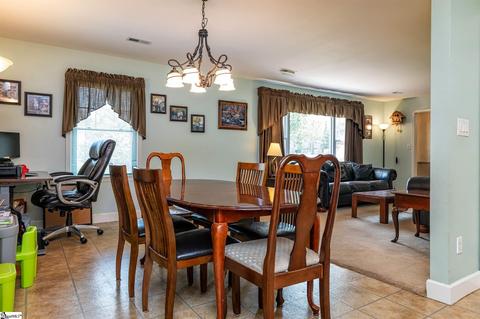 121 Ashmore Rd, Greer, SC 29650 photo 4