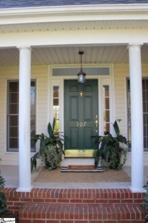 107 Surrey Ct, Easley, SC 29642 photo 3