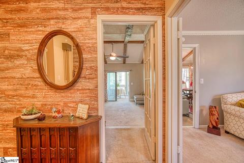 128 Stonegate Ct, Easley, SC 29642 photo 4