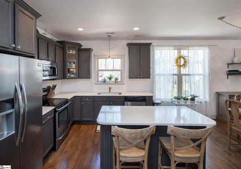 5 Pine Trail Ct, Greer, SC 29651 photo 8