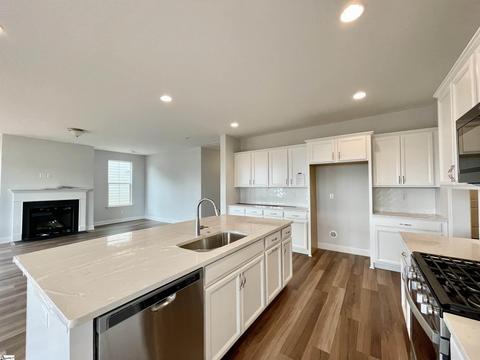 205 Glendon St, Greer, SC 29651 photo 15