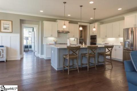 205 Glendon St, Greer, SC 29651 photo 6