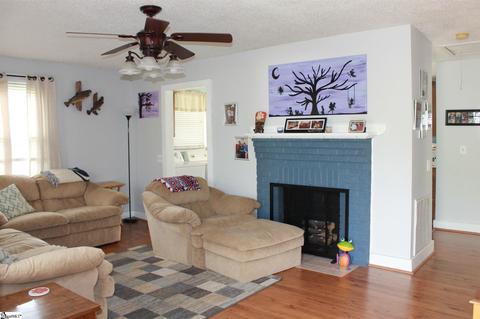 106 Addis St, Easley, SC 29640 photo 8