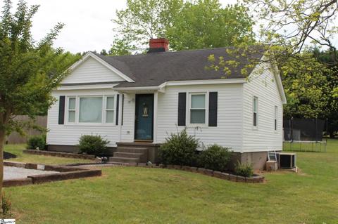 106 Addis St, Easley, SC 29640 photo 1