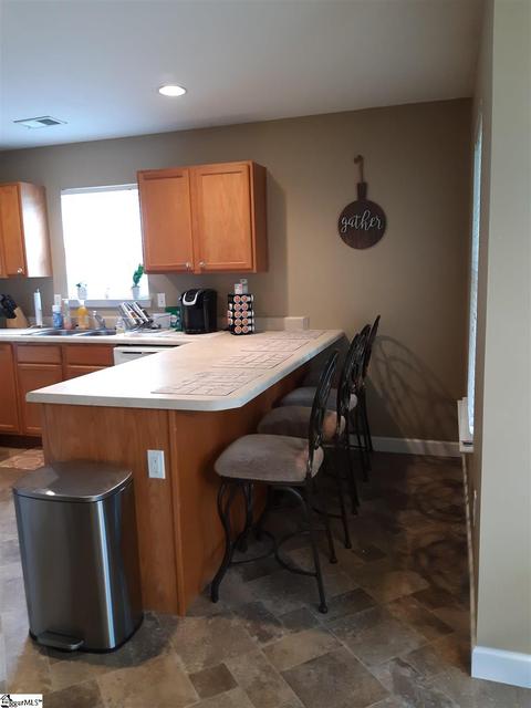 786 Cardinal Dr, Easley, SC 29642 photo 6