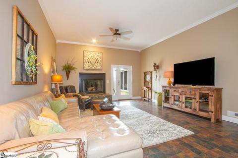 604 E 2nd Ave, Easley, SC 29640 photo 11