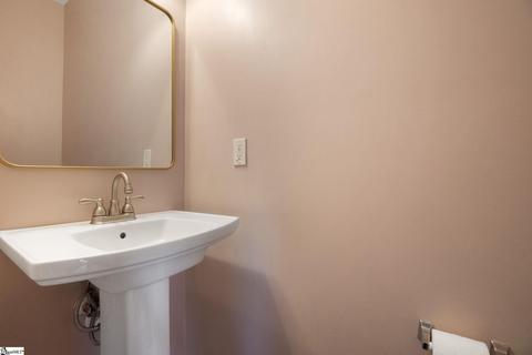 246 Highgate Cir, Greer, SC 29650 photo 11