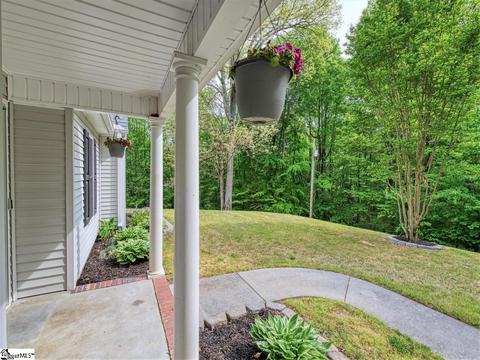 419 Crenshaw St, Easley, SC 29640 photo 2