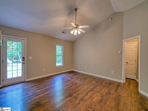 419 Crenshaw St, Easley, SC 29640 photo 5
