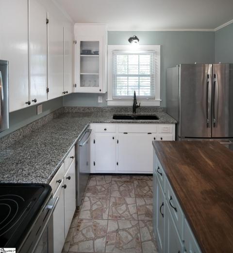 305 Pine St, Greer, SC 29650 photo 18