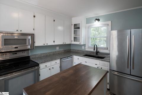 305 Pine St, Greer, SC 29650 photo 19