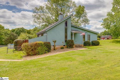 495 Black Snake Rd, Easley, SC 29640 photo 2