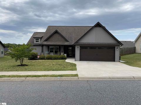 228 E Pyrenees Dr, Lyman, SC 29365 photo 2