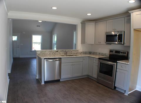 55 Main St, Pelzer, SC 29669 photo 6