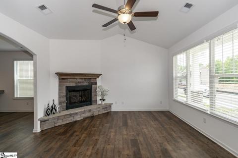 217 Everard Ln, Greer, SC 29650 photo 8