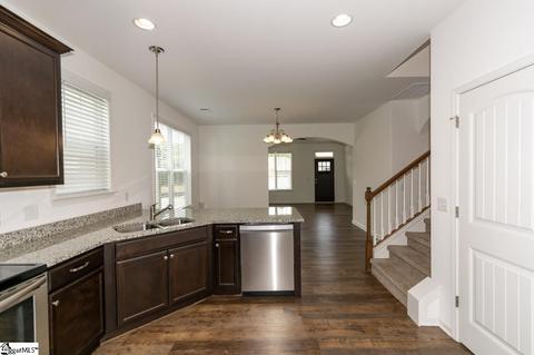 217 Everard Ln, Greer, SC 29650 photo 5