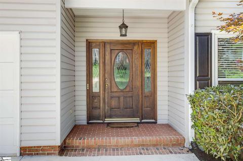 9 Shadetree Ct, Greer, SC 29651 photo 2