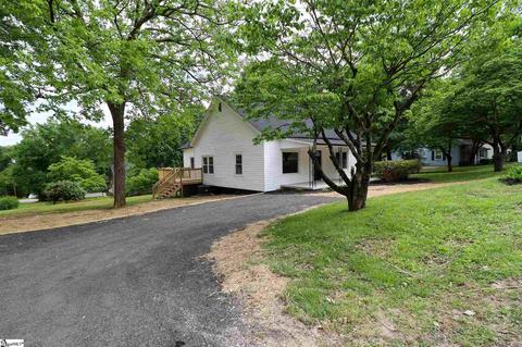 104 Garrison St, Easley, SC 29640 photo 2