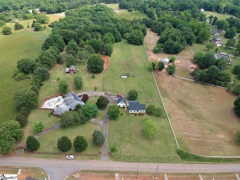 630 Rogers Rd, Pelzer, SC 29669 photo 4