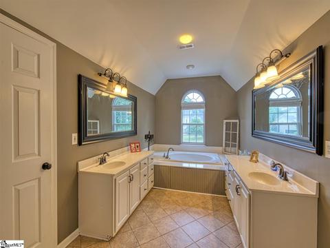 307 Sassafras Dr, Easley, SC 29642 photo 21