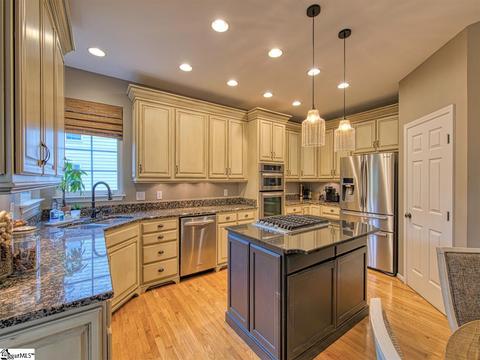 307 Sassafras Dr, Easley, SC 29642 photo 13