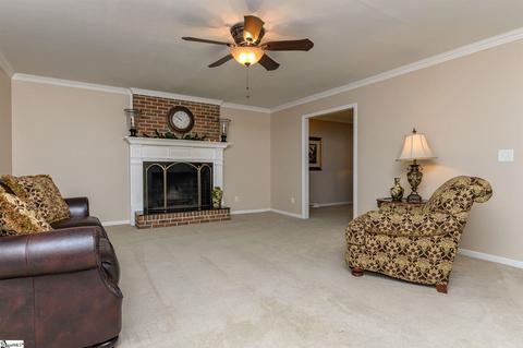 103 Firethorne Dr, Greer, SC 29650 photo 5
