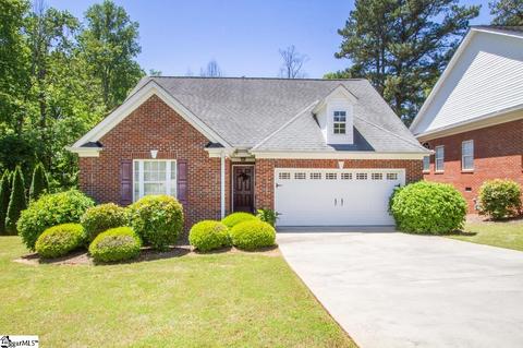 116 Commons Dr, Easley, SC 29642 photo 1