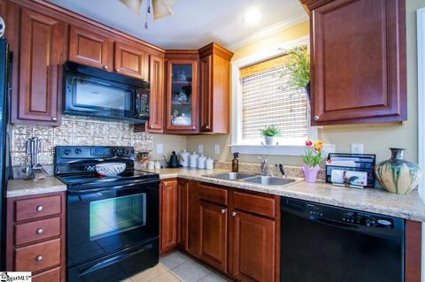 116 Commons Dr, Easley, SC 29642 photo 10