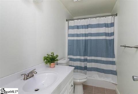 318 Dillon Dr, Clinton, SC 29325 photo 6