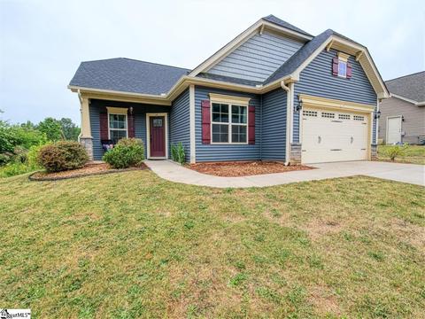 282 E Pyrenees Dr, Lyman, SC 29365 photo 1