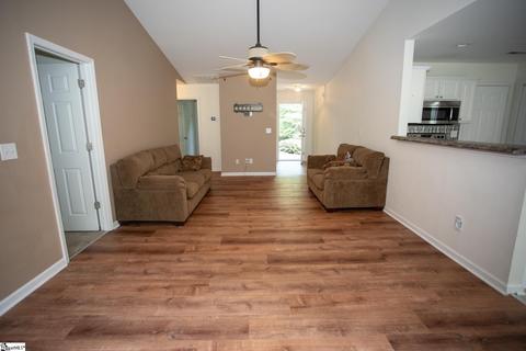122 Appleton Ln, Mauldin, SC 29662 photo 3