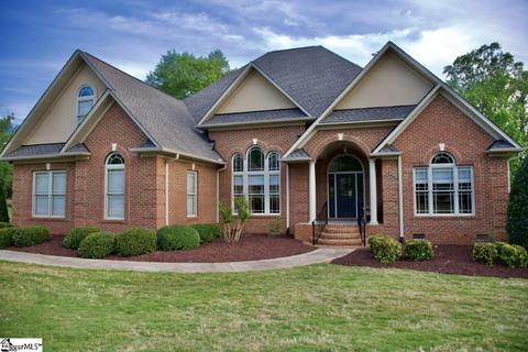 111 Emily Dr, Moore, SC 29369 photo 1