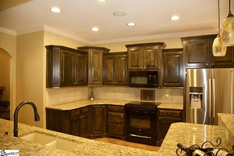 111 Emily Dr, Moore, SC 29369 photo 12