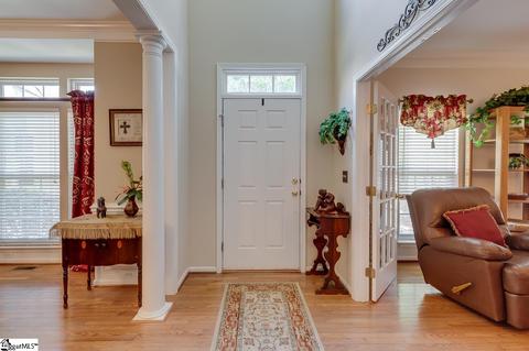 305 Sassafras Dr, Easley, SC 29642 photo 4