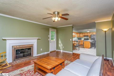 404 Perry Hill Rd, Easley, SC 29640 photo 8