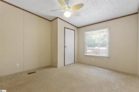 105 Williamsburg Ct, Easley, SC 29640 photo 24
