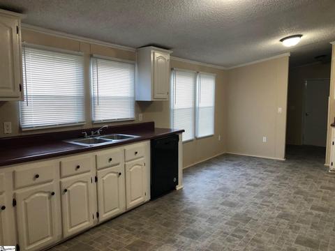 164 Dearborn Ln, Easley, SC 29640 photo 4