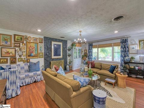 208 Sheffield Ct, Easley, SC 29642 photo 10