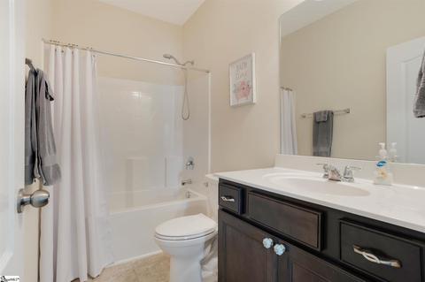 118 Caledonia Dr, Easley, SC 29642 photo 17