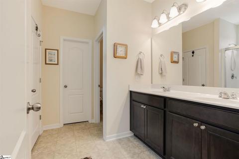 118 Caledonia Dr, Easley, SC 29642 photo 13