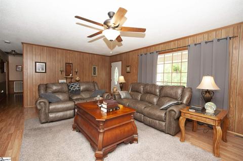 1726 Jameson Rd, Easley, SC 29640 photo 3