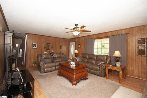 1726 Jameson Rd, Easley, SC 29640 photo 2