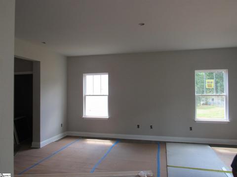211 Phillips Ave, Easley, SC 29640 photo 4