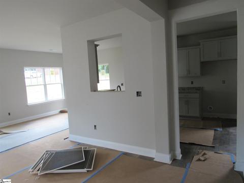 211 Phillips Ave, Easley, SC 29640 photo 2