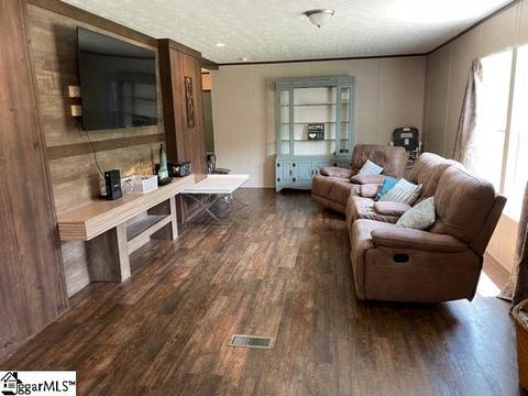197 French Rd, Honea Path, SC 29654 photo 4