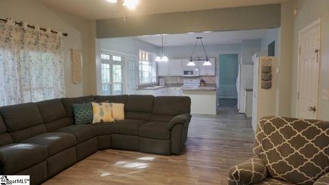 131 Cotter Ln, Greer, SC 29650 photo 8