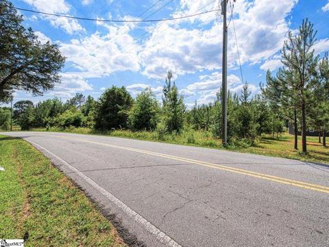 402 Spearman Rd, Pelzer, SC 29669 photo 1